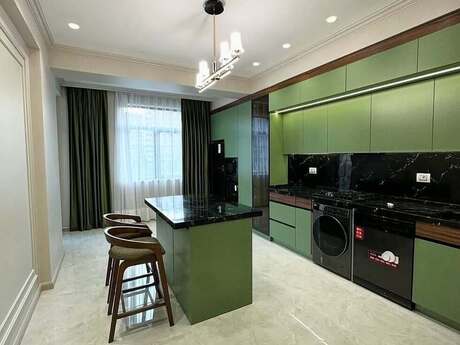 Kirayə 3 otaqlı mənzil, 135 m², Grand Plaza: 1 700 ₼/ay 3