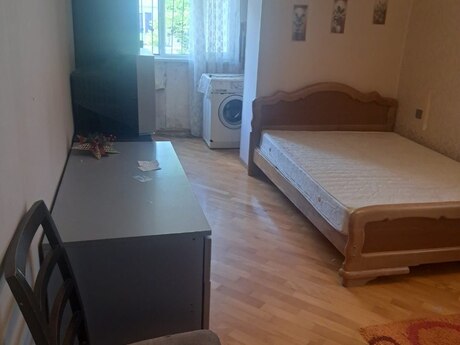 2 otaqlı köhnə tikili - Gənclik m. - 45 m²