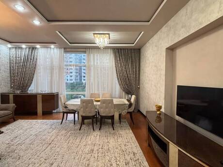 3-комнатная квартира, 174 м², 8 Noyabr: 415 000 ₼ 4
