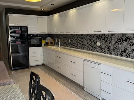 Kirayə 3 otaqlı mənzil, 130 m², Nəriman Nərimanov: 1 000 ₼/ay 5