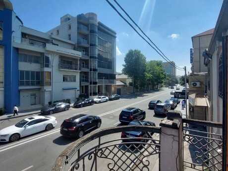 Elan №6196853 - Bakı, Gənclik m., 400 m²