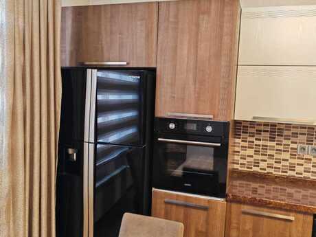 3 otaqlı yeni tikili - Neftçilər m. - 140 m²