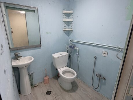 Obyekt - Memar Əcəmi m. - 18 m²