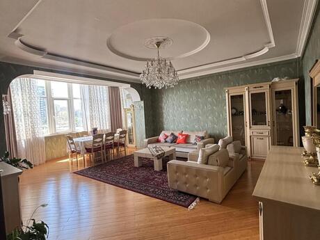 Elan №6197055 - Bakı, Memar Əcəmi m., 3 otaqlı, 148 m², 5/17 mərtəbə