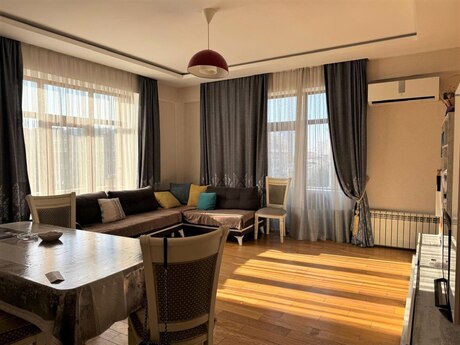 Elan №6197077 - Bakı, Nəriman Nərimanov m., 4 otaqlı, 165 m², 7/8 mərtəbə