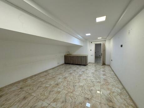7 otaqlı ofis - Nəsimi r. - 180 m²