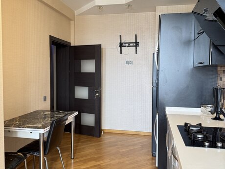 Kirayə 3 otaqlı mənzil, 145 m², Yasamal: 1 000 ₼/ay 5