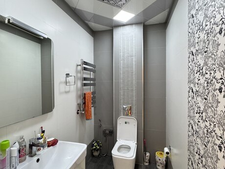 4-room apartment, 146 m², 8-ci mikrorayon: 385 000 ₼ 4