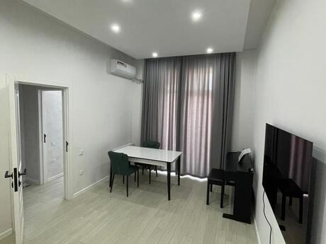 1-комнатная квартира, 40 м², Elmlər Akademiyası: 142 000 ₼ 4