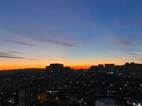 2 otaqlı yeni tikili - İnşaatçılar m. - 80 m²