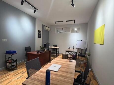 1 otaqlı ofis - Nizami m. - 30 m²