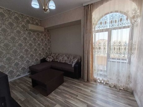 Elan №6197933 - Bakı, İnşaatçılar m., 2 otaqlı, 45 m², 14/14 mərtəbə