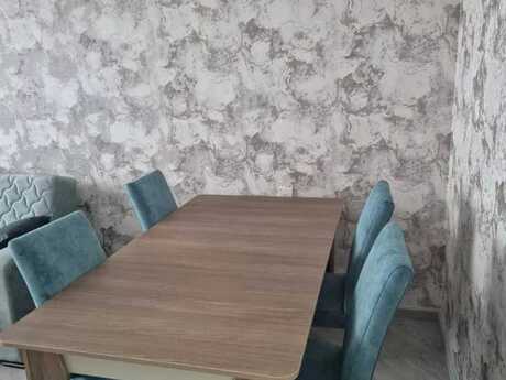 3-room apartment for rent, 90 m², 20 Yanvar: 800 ₼/mo 4