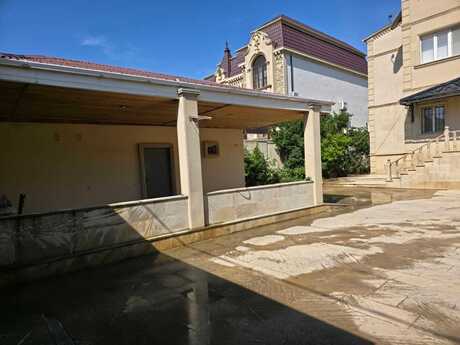 6 otaqlı həyət evi/bağ evi - Badamdar q. - 420 m²