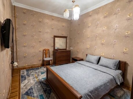 Elan №6198134 - Bakı, Memar Əcəmi m., 2 otaqlı, 65 m², 5/5 mərtəbə
