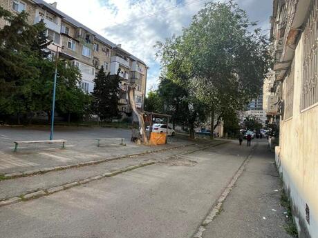 2 otaqlı köhnə tikili - Elmlər Akademiyası m. - 50 m²