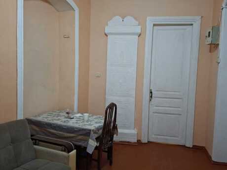 Elan №6198470 - Bakı, 28 May m., 1 otaqlı, 30 m², 3/5 mərtəbə