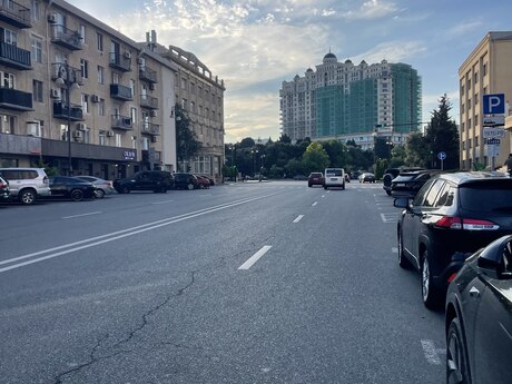 м. Элмляр Академиясы