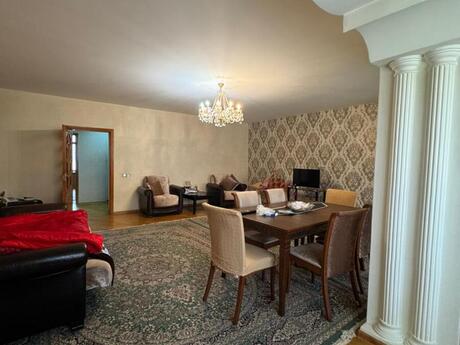 4-комн. вторичка - м. Кара Караев - 110 м²