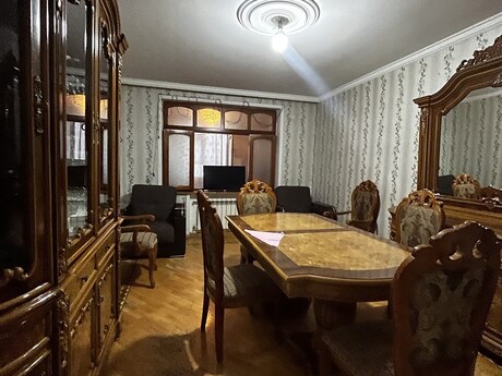 Объявление №6198710 - Баку, м. Иншаатчылар, 2-комн., 55 м², 2/5 этаж