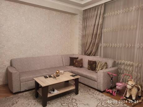 3 otaqlı yeni tikili - Azadlıq Prospekti m. - 130 m²