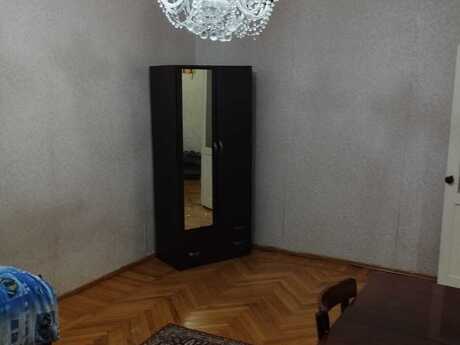 1-комн. вторичка - м. Элмляр Академиясы - 38 м²