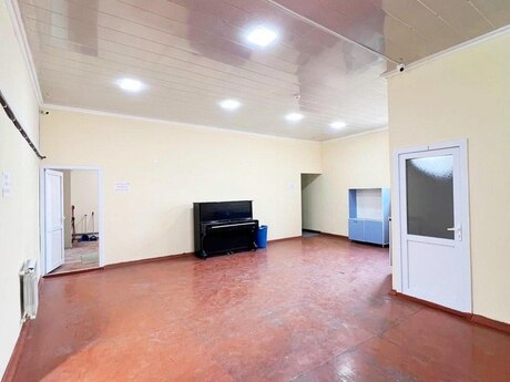 11 otaqlı ofis - Qara Qarayev m. - 270 m²