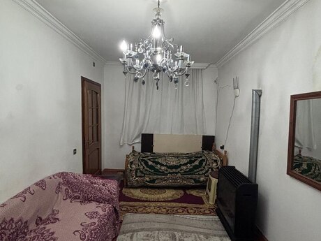 2 otaqlı köhnə tikili - Nərimanov r. - 16 m²