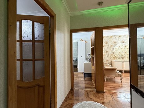 4 otaqlı mənzil, 100 m², Bakıxanov: 255 000 ₼ 4