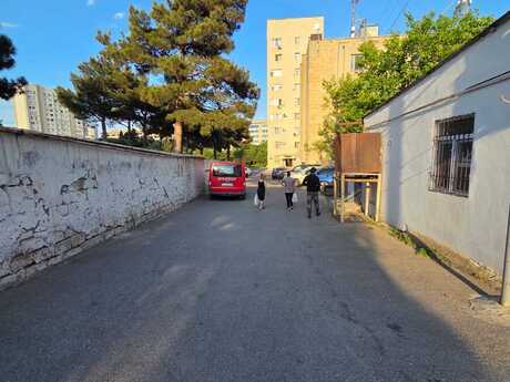 Azadlıq Prospekti m.