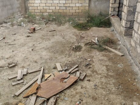 5 otaqlı həyət evi/bağ evi - Binəqədi q. - 130 m²