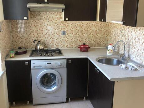 Kirayə 1 otaqlı mənzil, 40 m², Elmlər Akademiyası: 700 ₼/ay 4