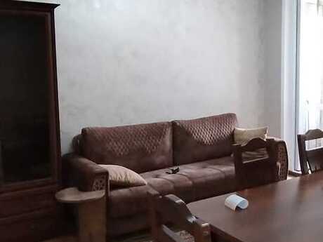 2 otaqlı köhnə tikili - Memar Əcəmi m. - 55 m²