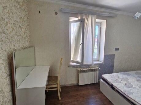 2 otaqlı köhnə tikili - Nəriman Nərimanov m. - 50 m²