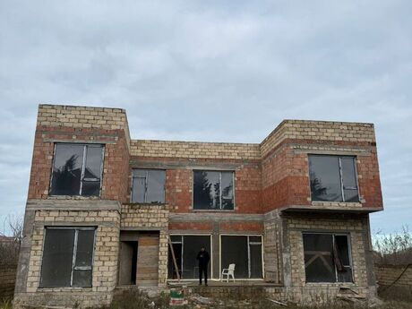 6 otaqlı həyət evi, 230 m², Novxanı: 175 000 ₼ 2