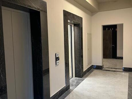 4-комнатная квартира, 190 м², Şah İsmayıl Xətai: 560 000 ₼ 4