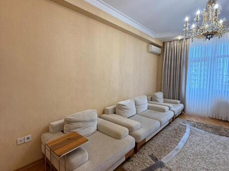 3 otaqlı mənzil, 90 m², Əhmədli: 235 000 ₼ 2