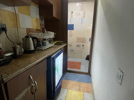 5 otaqlı ofis - 28 May m. - 130 m²