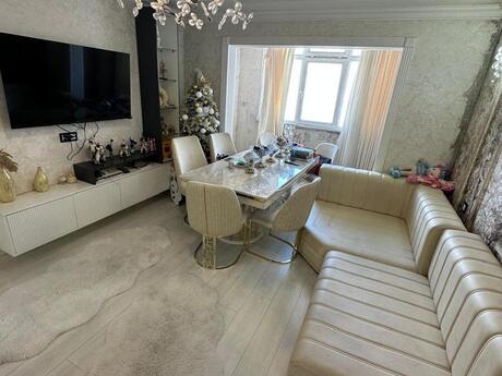 3 otaqlı köhnə tikili - 8-ci kilometr q. - 80 m²