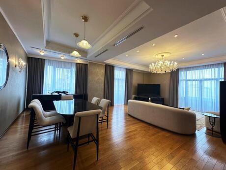 4-комн. новостройка - м. Низами - 280 м²