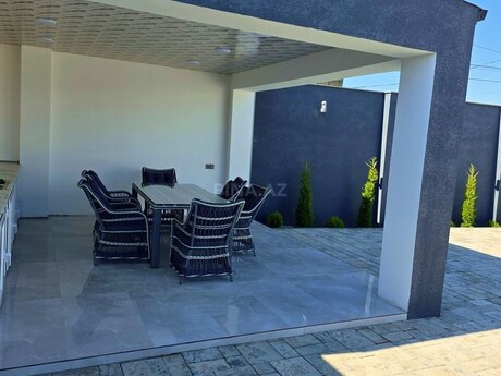 4 otaqlı həyət evi/bağ evi - Albalılıq q. - 150 m²