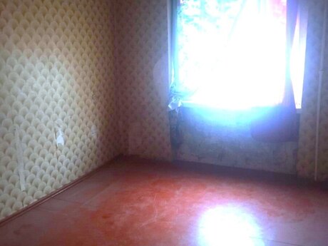 5-комн. вторичка - м. Халглар Достлугу - 120 м²