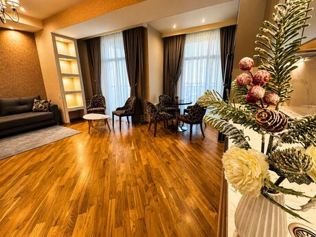 3 otaqlı mənzil, 102 m², 28 May: 590 000 ₼ 2