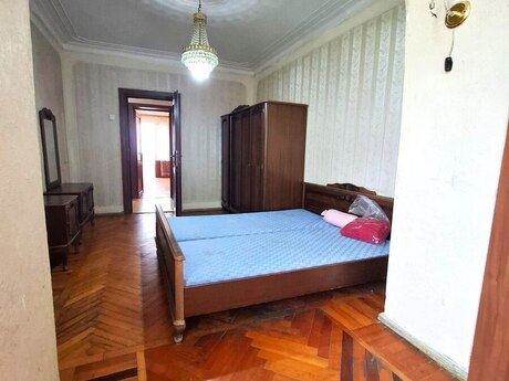 4 otaqlı mənzil, 90 m², 28 May: 215 000 ₼ 5