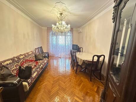 Elan №6201237 - Bakı, Nəriman Nərimanov m., 3 otaqlı, 95 m², 2/5 mərtəbə
