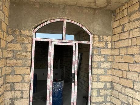 4 otaqlı həyət evi/bağ evi - Badamdar q. - 370 m²