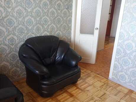 3 otaqlı köhnə tikili - Xətai r. - 85 m²