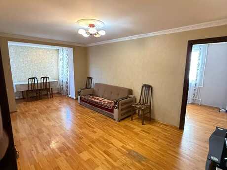 2 otaqlı köhnə tikili - İnşaatçılar m. - 50 m²