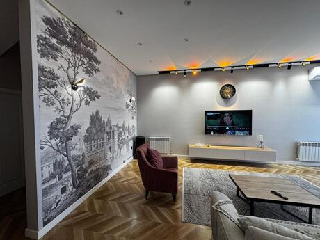 5 otaqlı həyət evi/bağ evi - Şıxov q. - 260 m²