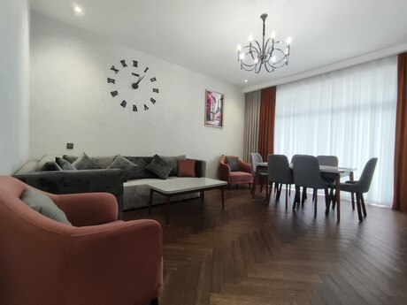 Merida Premium kompleksində 2 otaqlı yeni tikili mənzil kirayə verilir, 110 m², 1 400 AZN/ay, şəkil 2 / 12